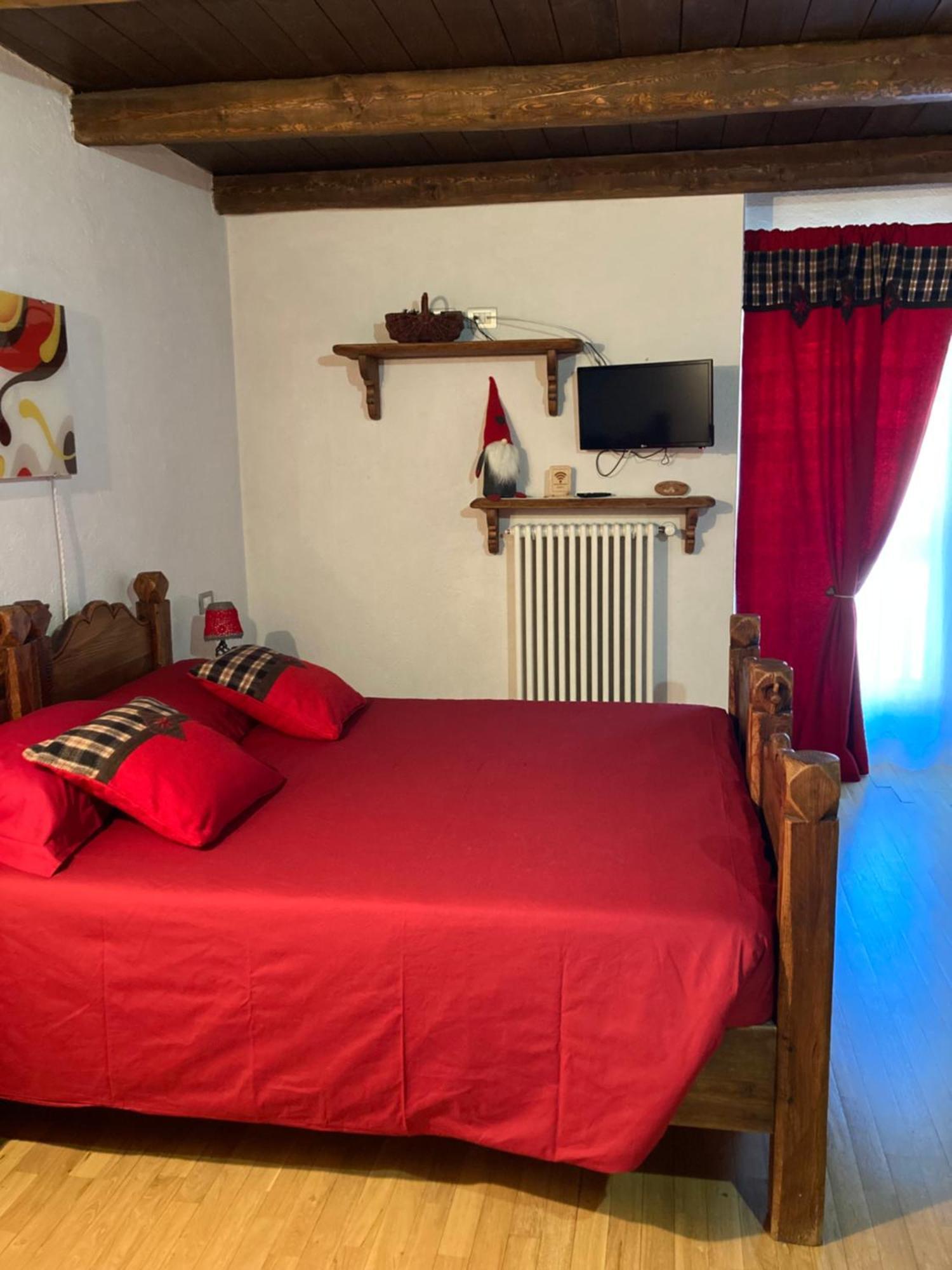 La Peiro Douco Konuk evi Roure Turin Dış mekan fotoğraf